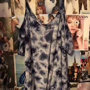 American Eagle off the shoulder tank top